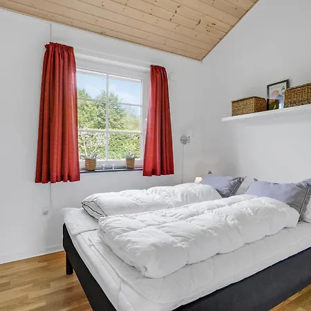 Stunning In With Kitchen *