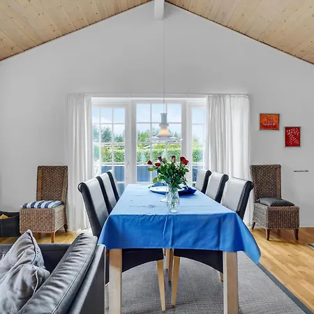 Ferienhaus Stunning In With Kitchen Oksbøl