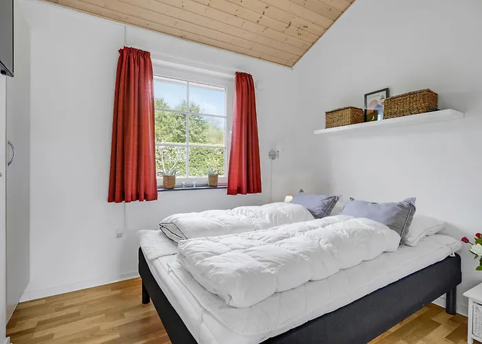 Stunning In With Kitchen *